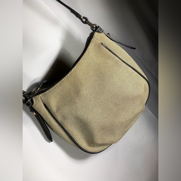 *AUTHENTIC* Dooney & Bourke Crossbody Purse - Picture 5 of 8